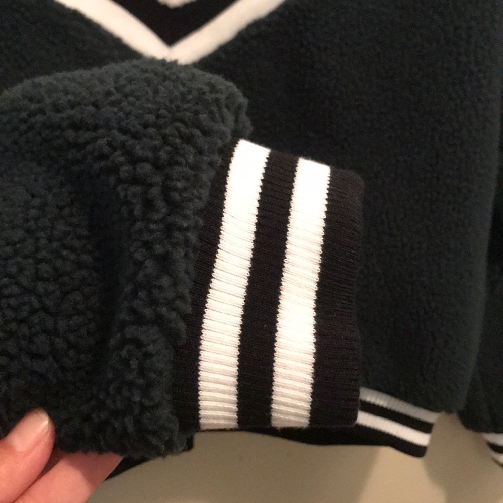 Guess jacket ๐๐๐๐ - Picture 6 of 9